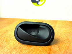 Poignee interieur avant...