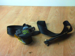 Ceinture arriere gauche...
