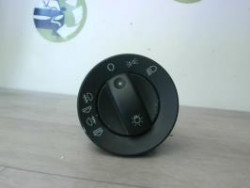 Commande de phare AUDI A4 2...