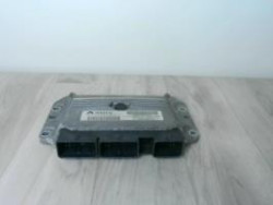Calculateur moteur RENAULT...