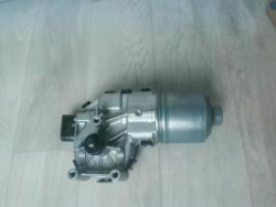 Moteur essuie glace avant...
