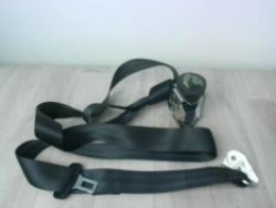 Ceinture arriere droit...