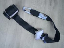 Ceinture arriere gauche...