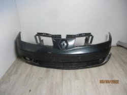 Pare choc avant RENAULT...