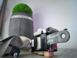 Ceinture avant gauche...