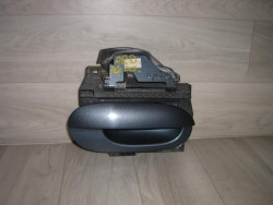 Poignee porte arriere droit...