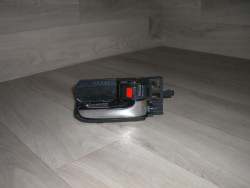 Poignee interieur avant...