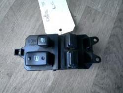 Bouton/Interrupteur TOYOTA...