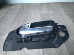 Poignee interieur avant...