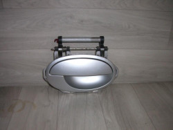 Poignee porte arriere droit...