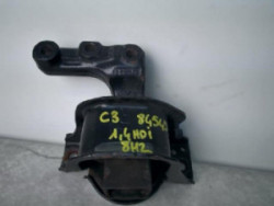 Support moteur droit...