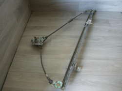 Leve vitre mecanique avant...