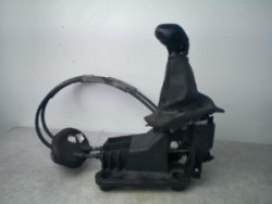 Levier de vitesses PEUGEOT...