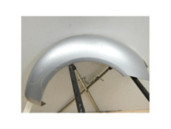 Aile arriere gauche...