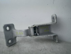 Charniere de porte arriere...