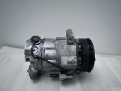 Compresseur clim RENAULT...