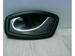 Poignee interieur avant...