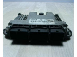 Calculateur moteur RENAULT...
