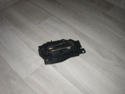 Poignee interieur arriere...