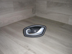 Poignee interieur arriere...