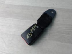 Attache ceinture arriere...