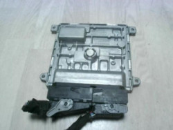 Calculateur moteur MERCEDES...