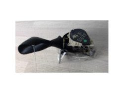 Attache ceinture arriere...