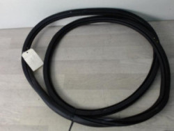 Joint de porte avant droite...