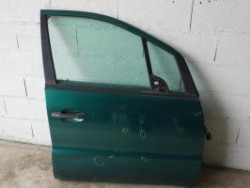 Porte avant droit MERCEDES...