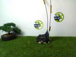 Serrure avant gauche...