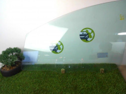 Vitre avant gauche...