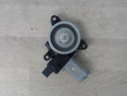 Moteur leve vitre avant...