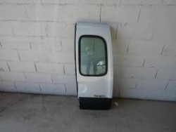 Porte de coffre droit...