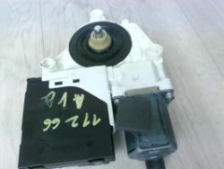 Moteur leve vitre avant...