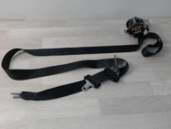 Ceinture avant droit...