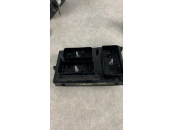 Porte fusible OPEL ASTRA H...