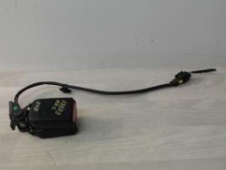 Attache ceinture arriere...