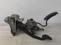 Pedalier RENAULT CLIO 3...