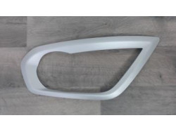 Enjoliveur anti brouillard...