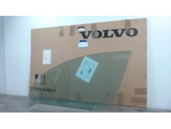 Vitre avant droit VOLVO V...