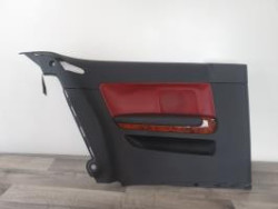 Garniture laterale arriere...
