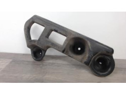 Support de pare chocs...