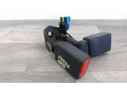 Attache ceinture arriere...