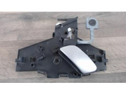 Poignee interieur avant...