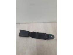 Attache ceinture arriere...