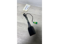 Attache ceinture arriere...