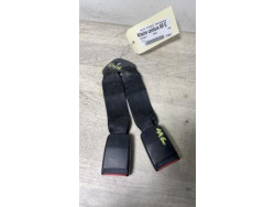 Attache ceinture arriere...