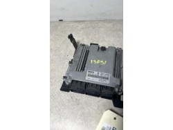 Calculateur moteur RENAULT...