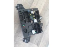 Porte fusible OPEL ZAFIRA...