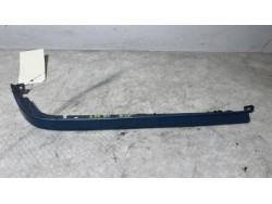 Enjoliveur moustache...